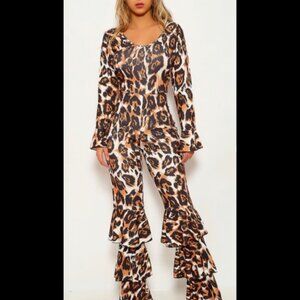 NWT Leopard Jumpsuit w/ Layered Legs Size XL
